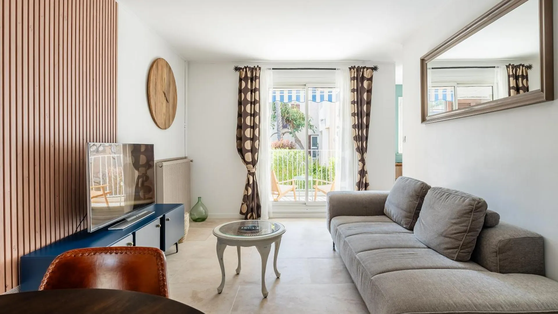 Appartement Moderne 750M Du Port Cassis 0*,  France
